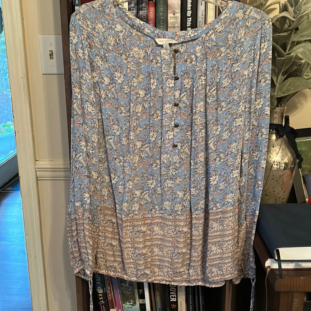 Lucky brand top